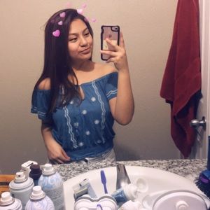 Meet your Posher, Benita